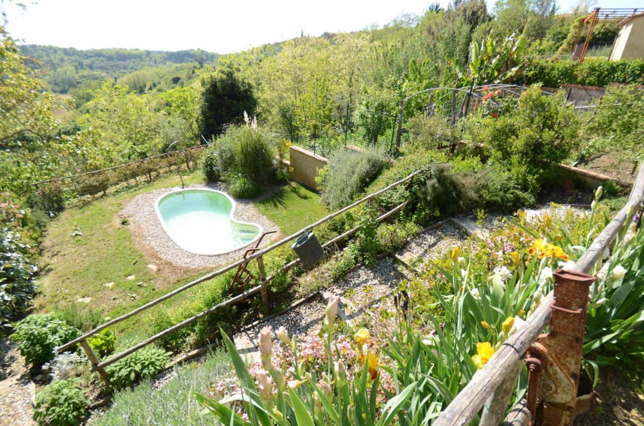 Al Colle Di Lari Villa Buitenkant foto