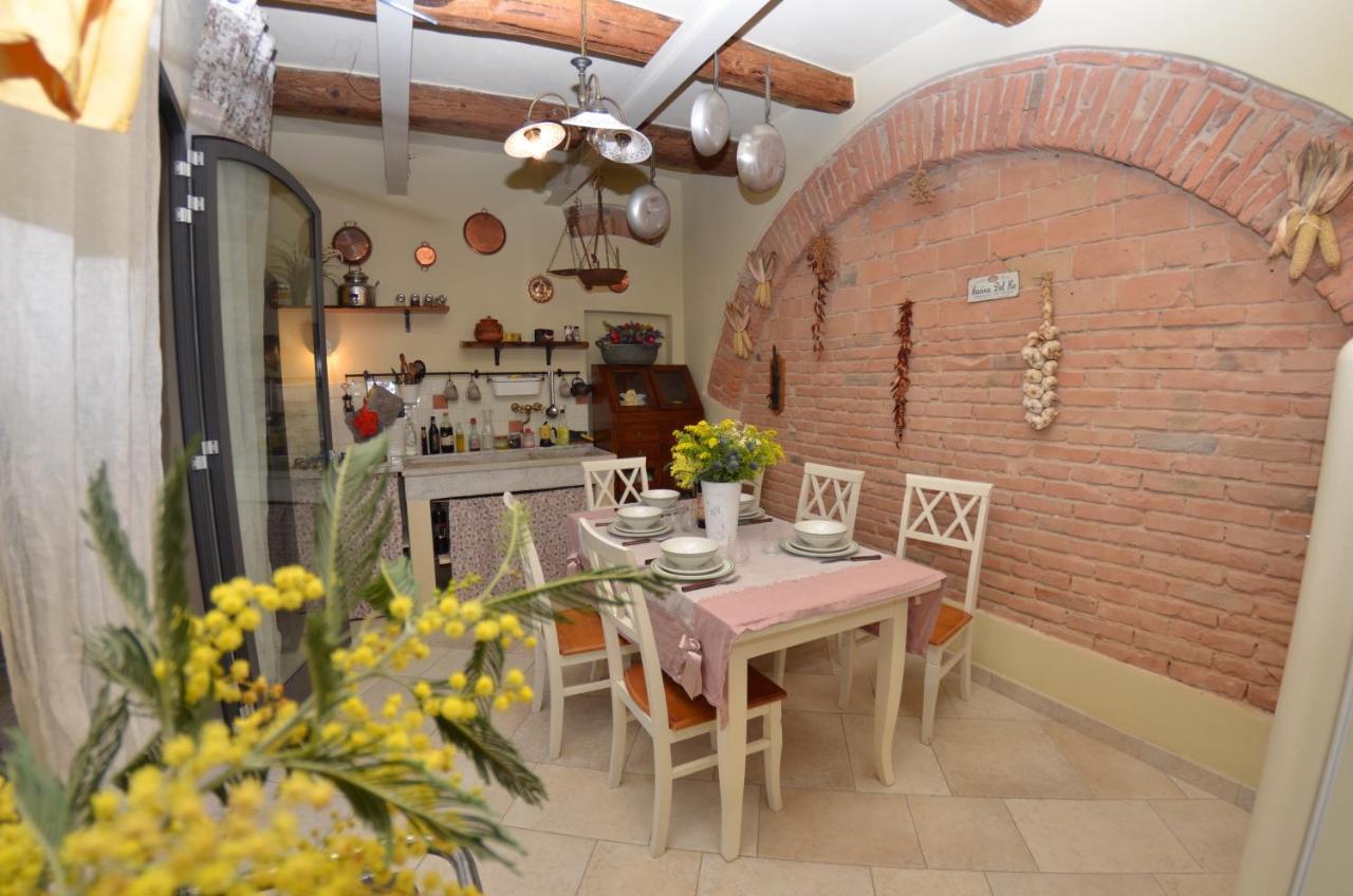 Al Colle Di Lari Villa Buitenkant foto